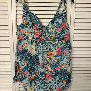 Land Bryant Cacique Tankini Swim Top 42DD Flamingo Tropical